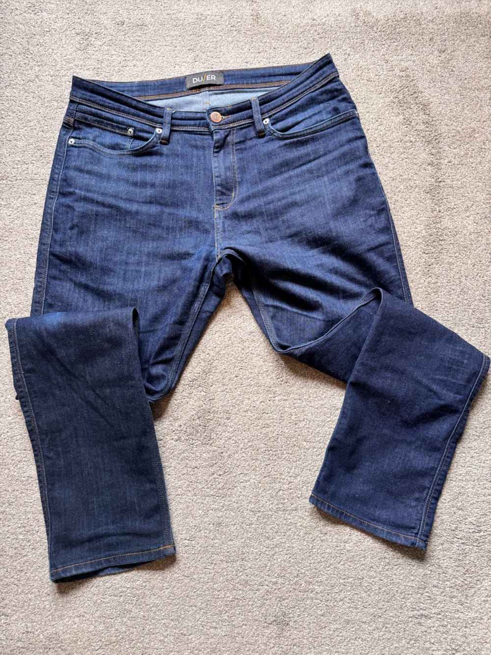 Mens DUER L2X Relaxed Taper Jeans Size 33x32 Relaxed Fit Denim